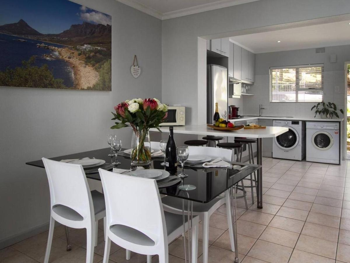 Seaview Camps Bay 6 Sleeper Apartment